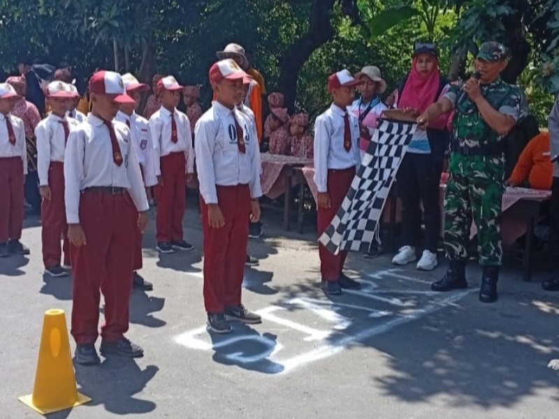 Lomba Gerak Jalan Tingkat SD/MI Kec.Kapongan